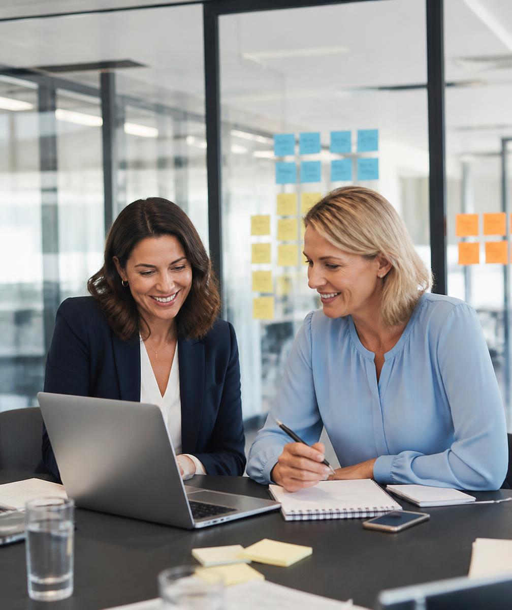 Two consultants working together during a sustainability advisory session
